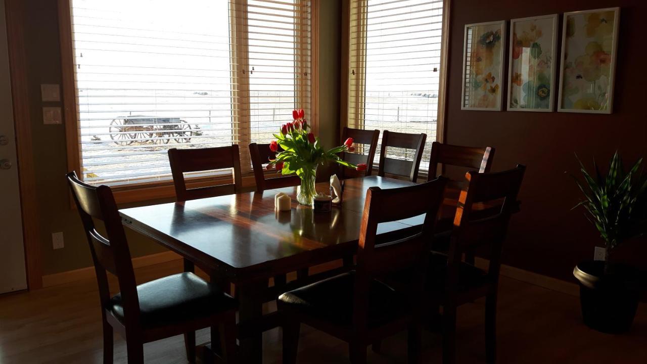 Anna'S Prairie Comfort B & B Moose Jaw Ngoại thất bức ảnh